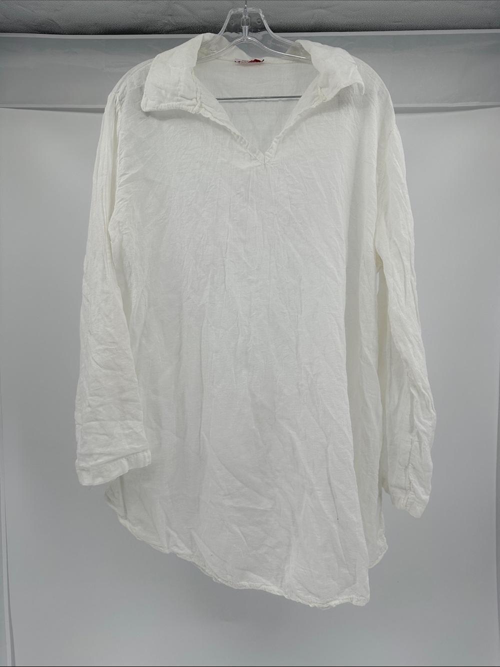 Scandal White Lightweight V-Neck Blouse